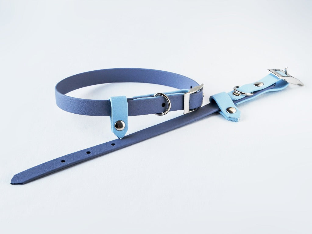 Halsband i Biothane Ljus Grå & Pastell Blå med beslag i silver